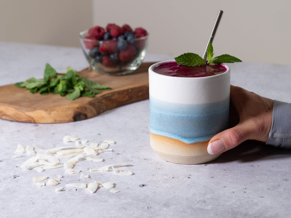 Smoothie Cup Ice Blue White 14 oz Stoneware