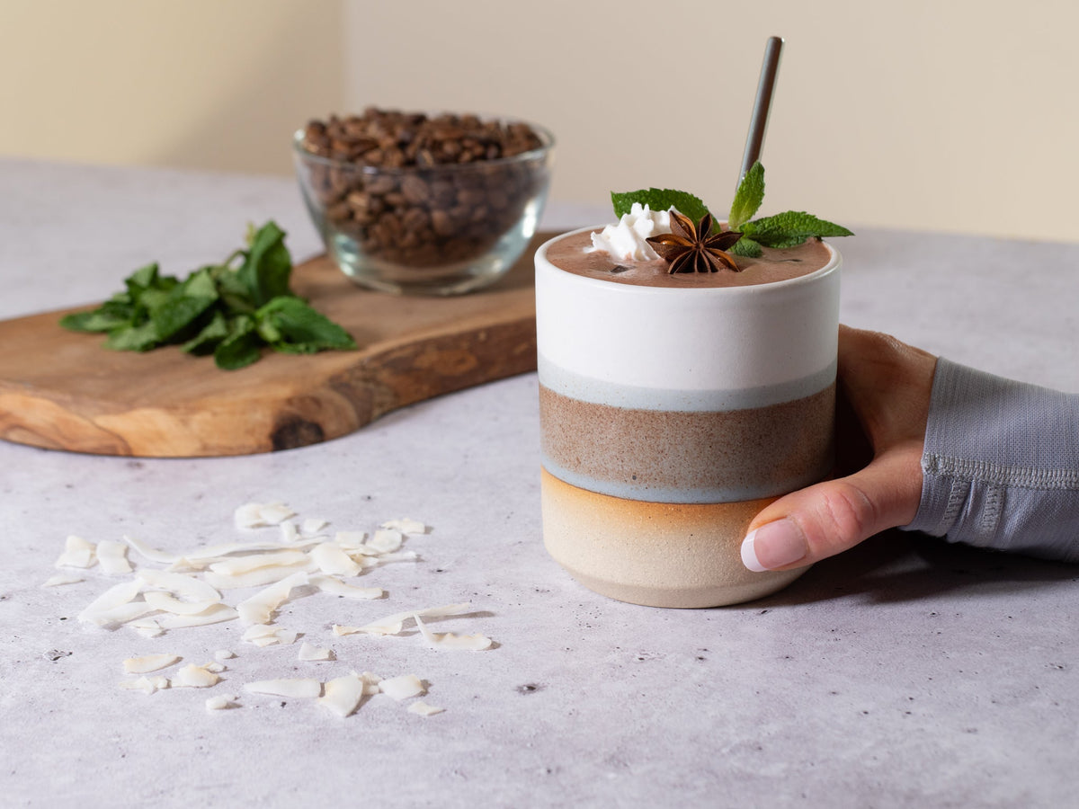 Smoothie Cup Brown Blue White 14 oz Stoneware