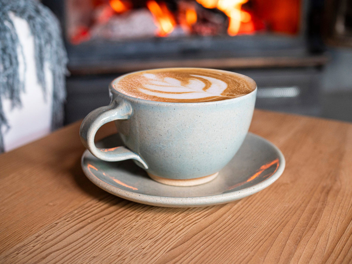 Cappuccino Cup, Latte Cup: Light Blue/White, 10-12 oz, Stoneware