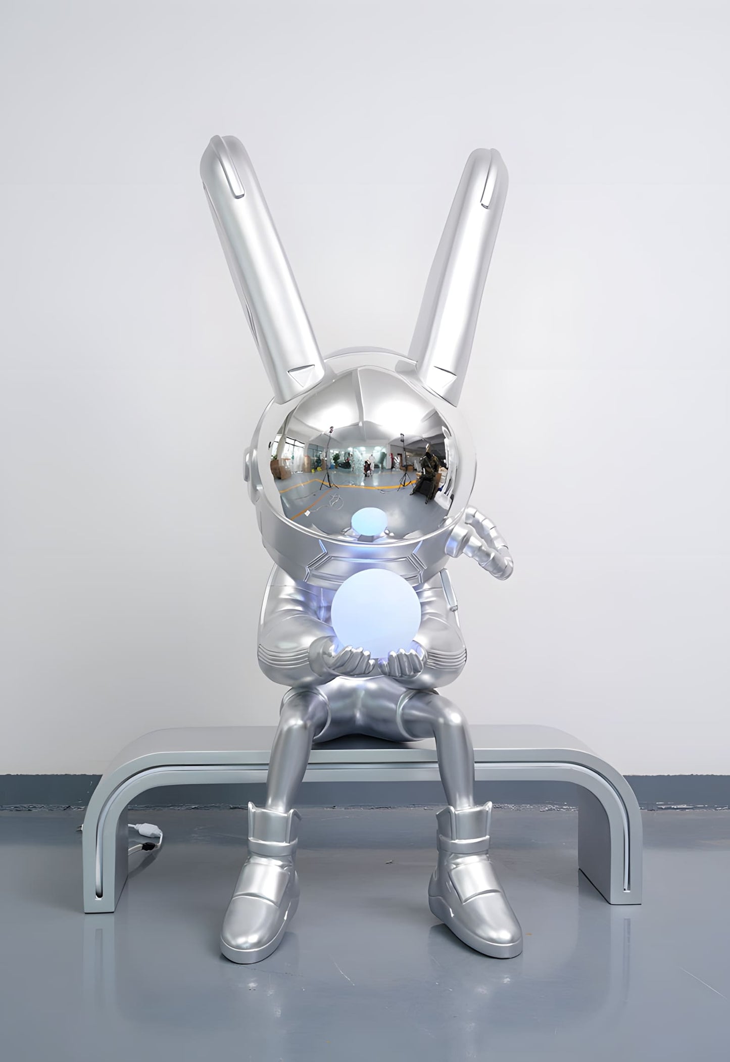 Vesali Sculpture Floor Lamp