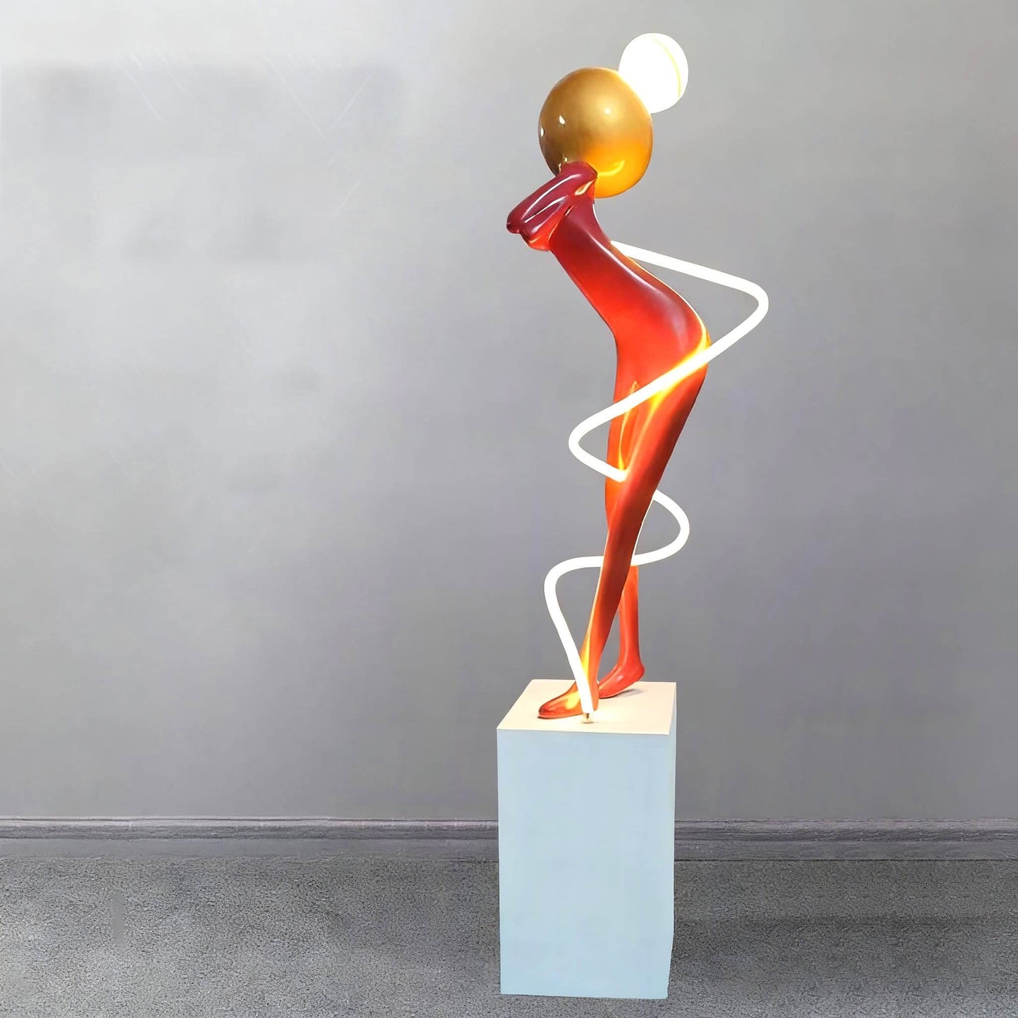 Vynova Sculptural Floor Lamp