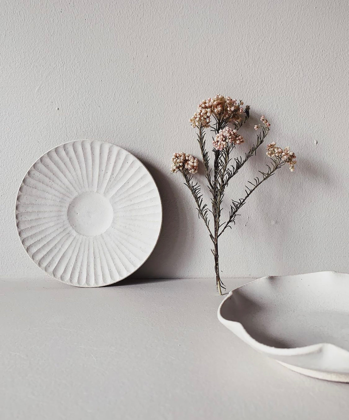 Signature Hand-Tied Dried Flower Bouquet - Curated Farmhouse Centerpiece for Coffee Tables & Entryways